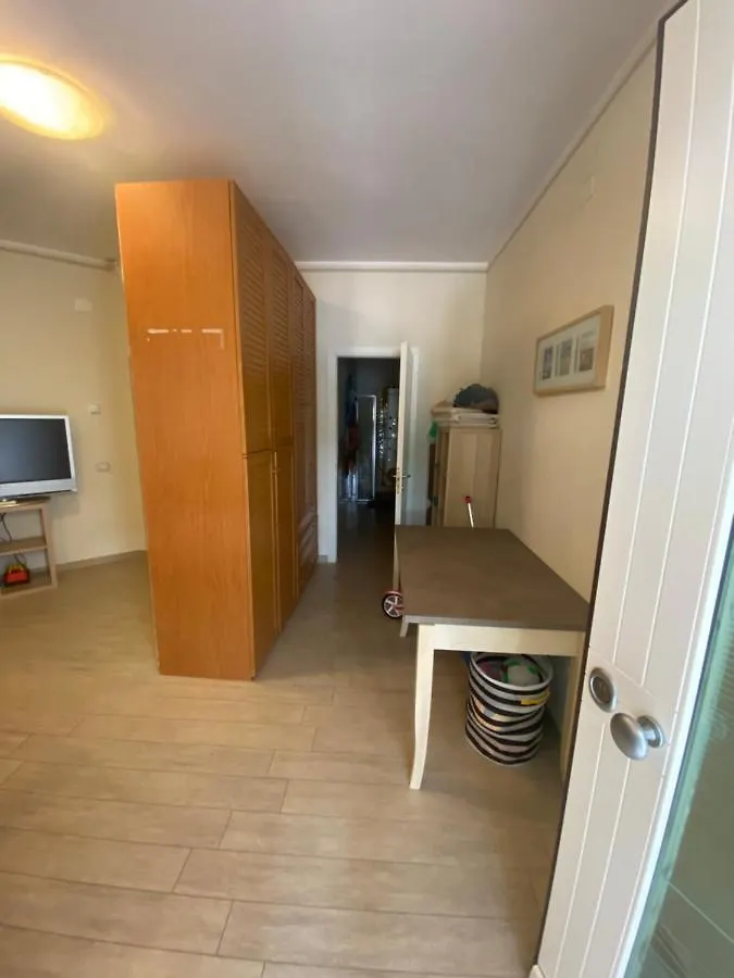 Apartment Appartamento Il Melograno Cattolica Italy